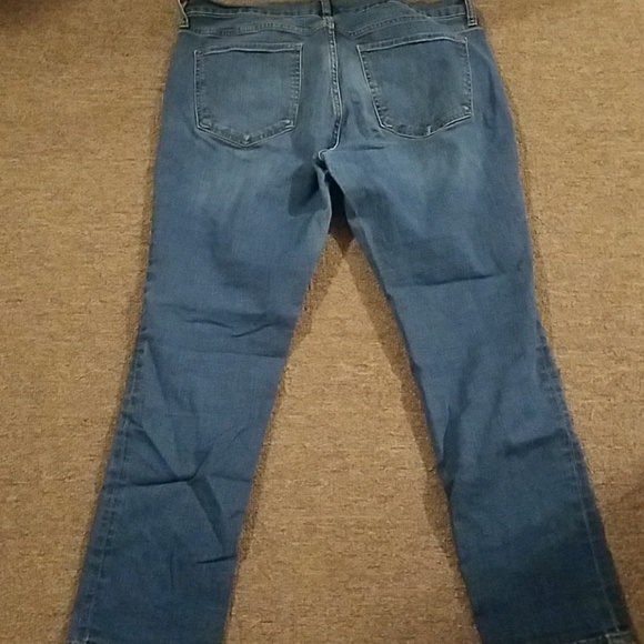 Jean's - Picture 2 of 2